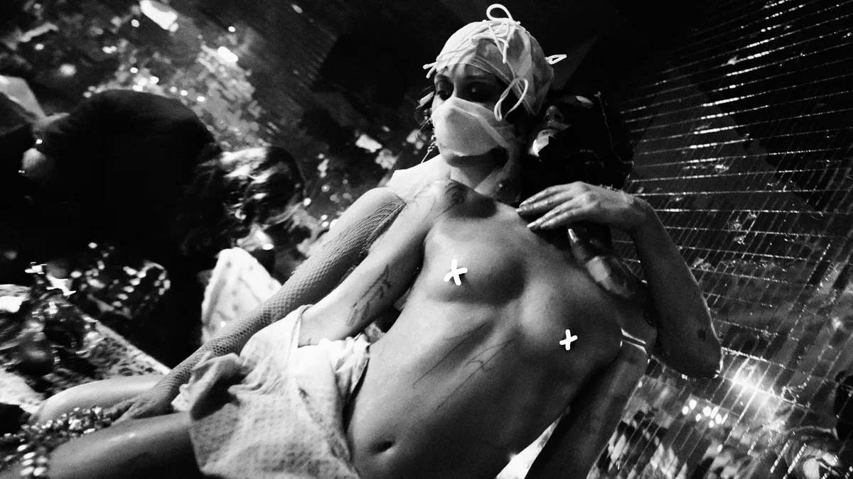 Yanis Deplazes - Yslam Boys performance at galatea ATTO V - 8